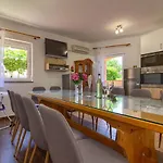 Willa Charming Petroro With Pool, 900m From The