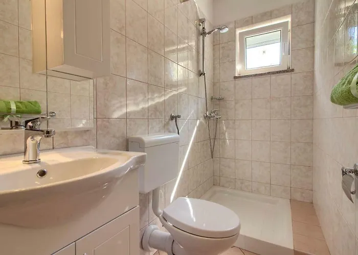 Charming Petroro With Pool, 900m From The